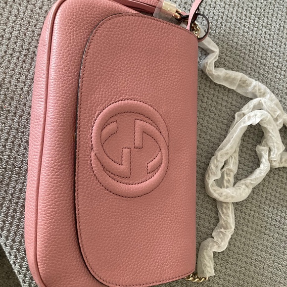 Gucci Handbags - Brand new Gucci Crossbody